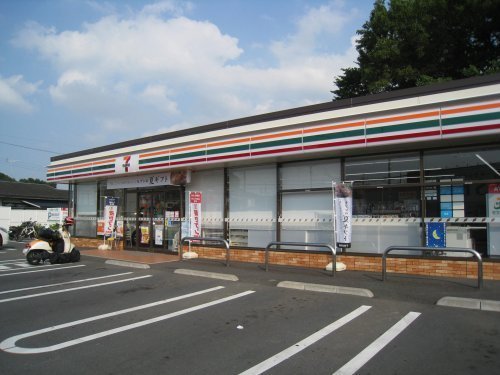 さいたま市見沼区大字御蔵の新築一戸建(セブンイレブンさいたま御蔵南店)