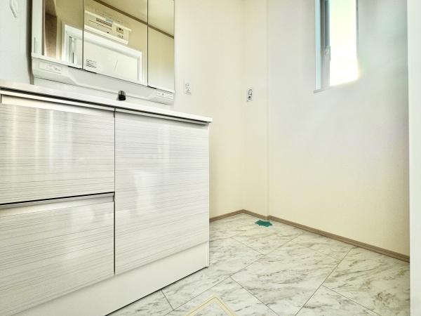 さいたま市南区関１丁目の新築一戸建