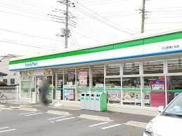 川口市南鳩ヶ谷1丁目1期1号棟(ファミリーマート川口南鳩ヶ谷一丁目店)