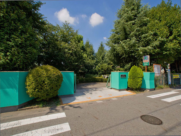 さいたま市見沼区東大宮3丁目の新築一戸建(さいたま市立見沼小学校)