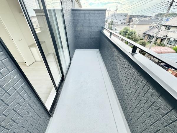 さいたま市北区宮原町4丁目の新築一戸建(バルコニー)