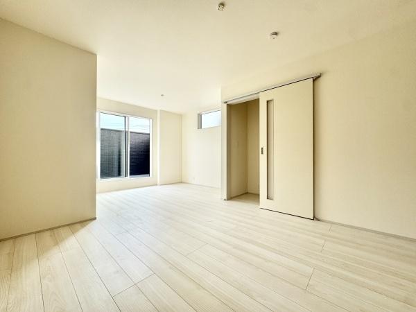 さいたま市北区宮原町4丁目の新築一戸建(リビング)