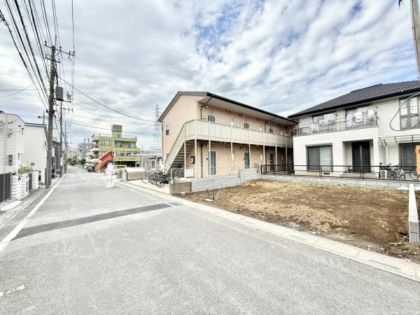 さいたま市北区宮原町2丁目の新築一戸建(前面道路含む現地写真)