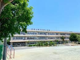 さいたま市北区櫛引町225全2棟1号棟(さいたま市立日進小学校)