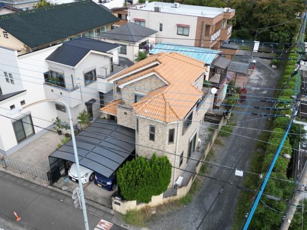 さいたま市緑区大字三室の中古一戸建て(前面道路含む現地写真)