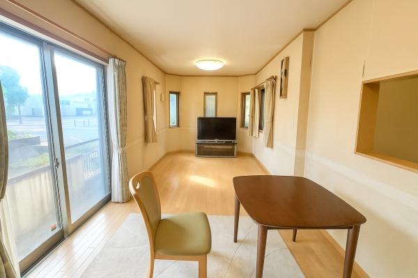 さいたま市緑区大字三室の中古一戸建て(リビング)