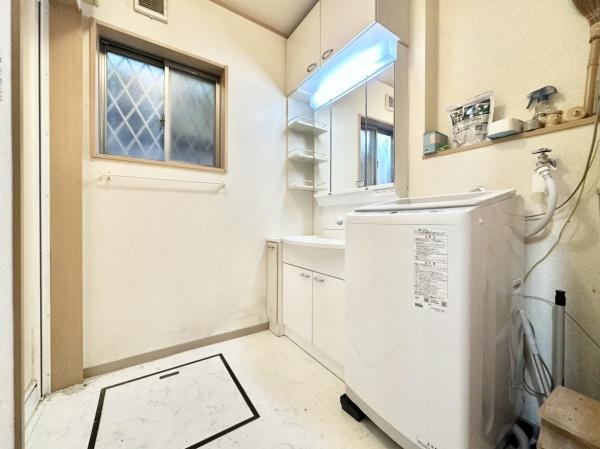 さいたま市緑区大字三室の中古一戸建て(洗面台・洗面所)