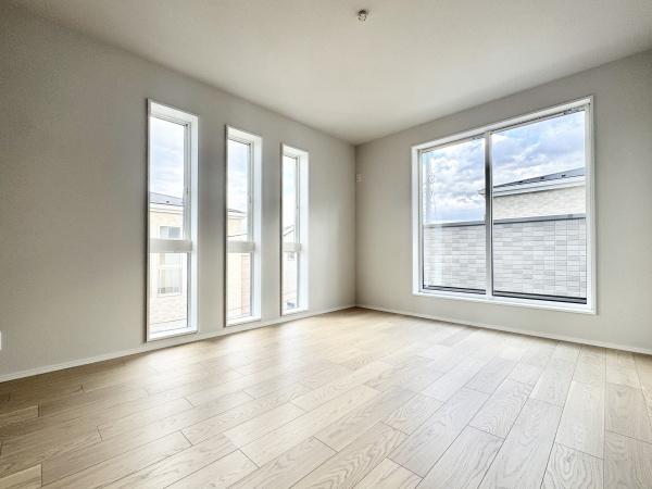 さいたま市桜区西堀８丁目の新築一戸建