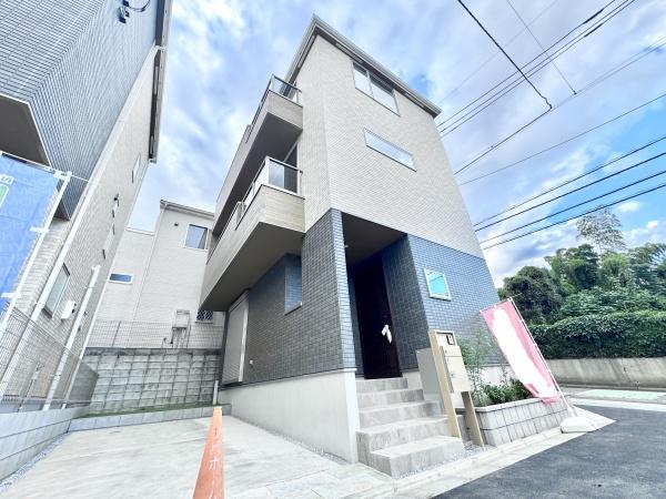 さいたま市桜区西堀８丁目の新築一戸建