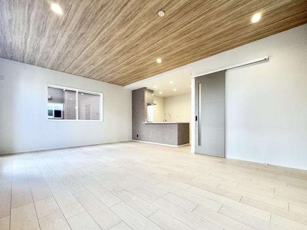 さいたま市桜区西堀８丁目の新築一戸建