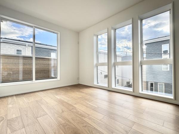 さいたま市桜区西堀８丁目の新築一戸建