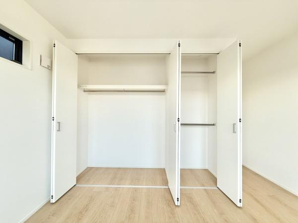 川口市戸塚東４丁目の新築一戸建