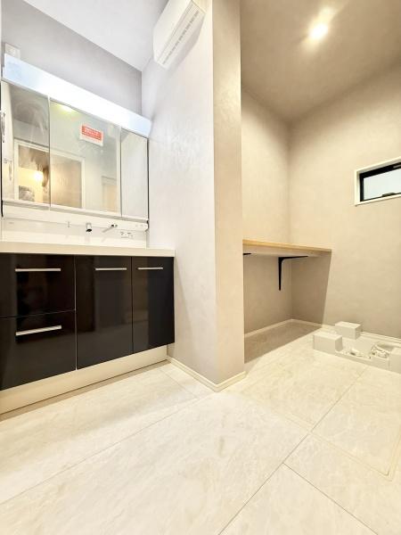 川口市戸塚東４丁目の新築一戸建