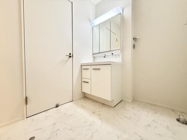 さいたま市浦和区神明１丁目の新築一戸建