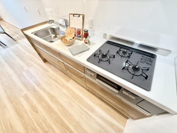 ハイリーハイツ浦和