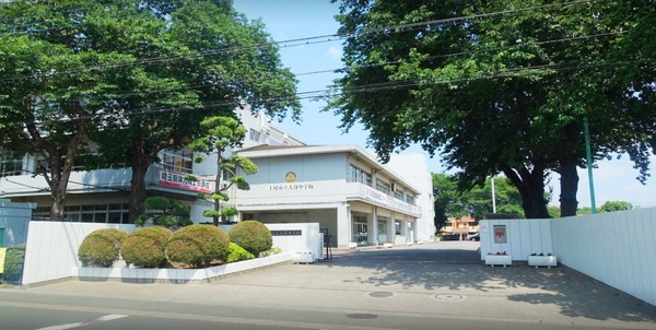 上尾市向山１丁目の土地(上尾市立大谷中学校)