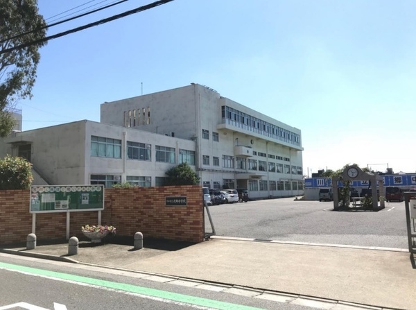 川口市元郷５丁目の新築一戸建(川口市立元郷中学校)