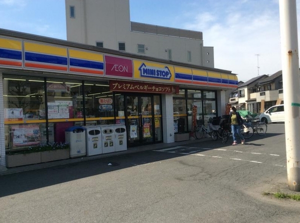 さいたま市緑区大字三室の新築一戸建(ミニストップ浦和木崎店)