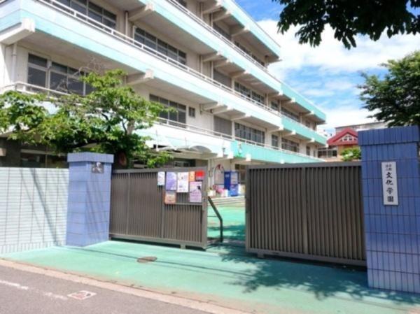 コスモ川口並木元町(川口文化幼稚園)