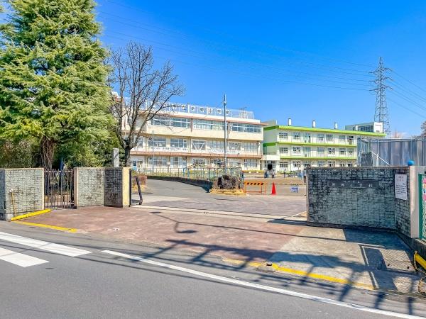 川口市大字大竹の土地(川口市立新郷小学校)
