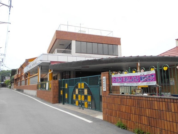 大宮七里サンコーポ４号棟(山吹幼稚園)