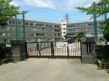 志木市中宗岡４丁目の中古一戸建て(志木市立宗岡小学校)