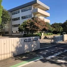 新座市道場２丁目の中古一戸建て(新座市立第六中学校)
