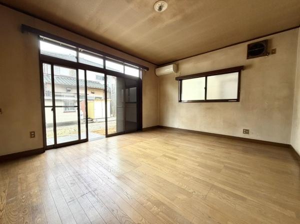上尾市須ケ谷１丁目の中古一戸建て
