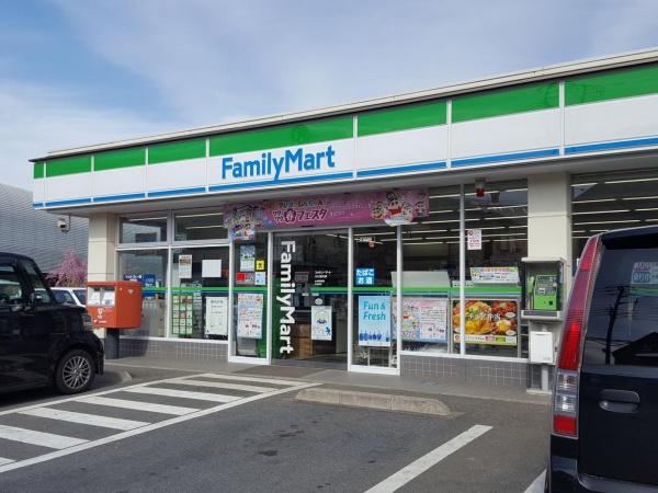 川口市大字道合の中古一戸建て(ファミリーマート川口道合西店)