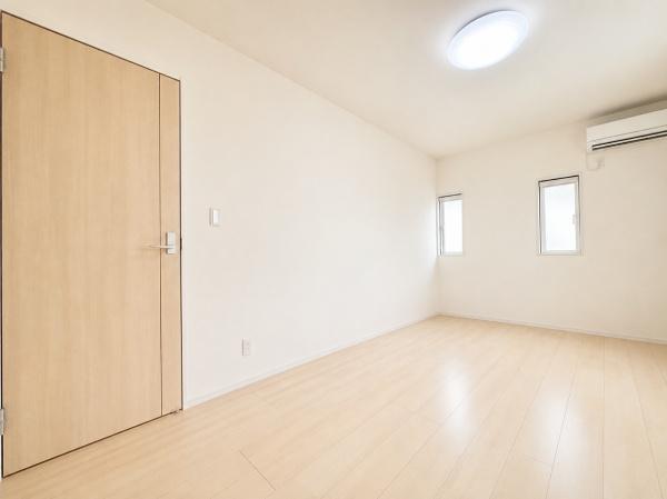 白岡市新白岡６丁目の中古一戸建て