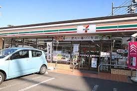 アルテヴィータＥ棟(セブンイレブン多摩鶴牧1丁目店)