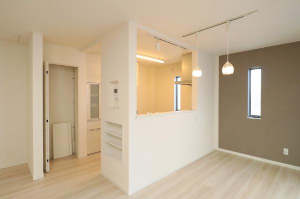 羽村市羽加美３丁目の中古一戸建て
