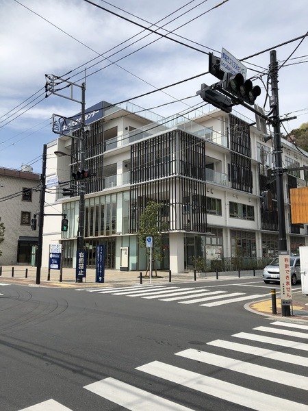 コスモ青梅(青梅市文化交流センター)