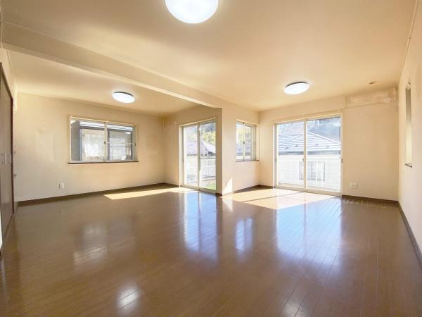 あきる野市草花　中古住宅