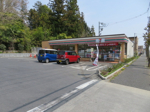 青梅長淵全8棟 C号棟(セブンイレブン青梅千ケ瀬6丁目店)