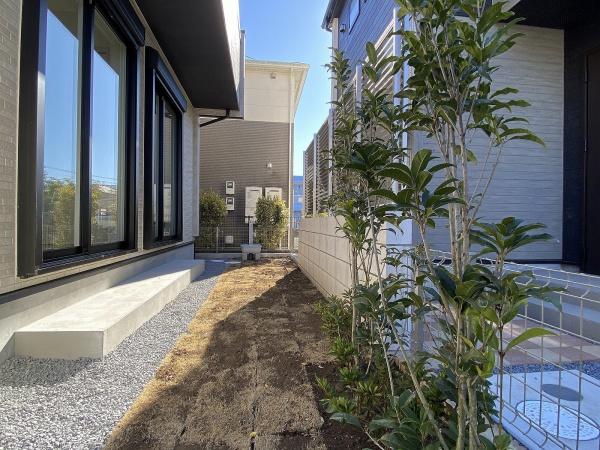 西多摩郡瑞穂町殿ヶ谷全4棟2号棟
