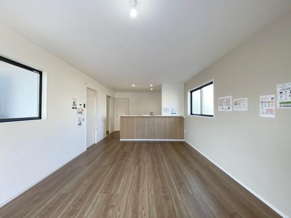 KIS青梅市新町5期全1棟