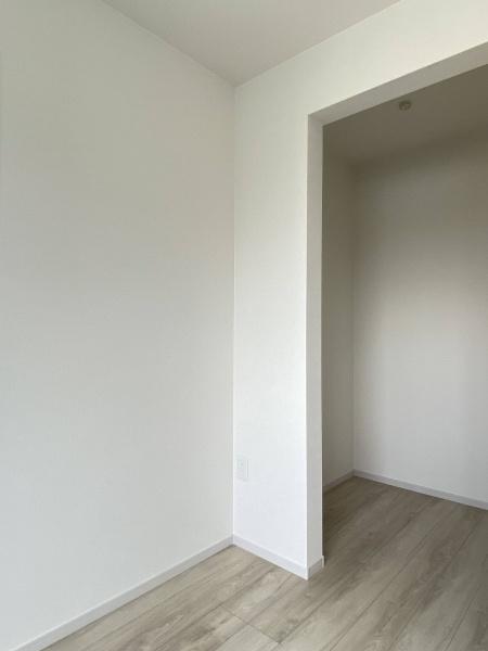 KIS青梅市新町6期全3棟1号棟(収納)