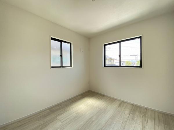 KIS青梅市新町6期全3棟1号棟(洋室)