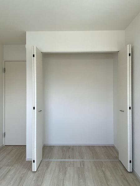 KIS青梅市新町6期全3棟1号棟(収納)