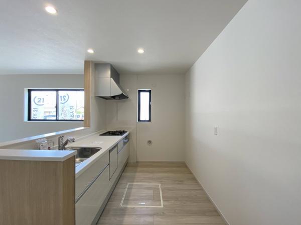 KIS青梅市新町6期全3棟1号棟(キッチン)