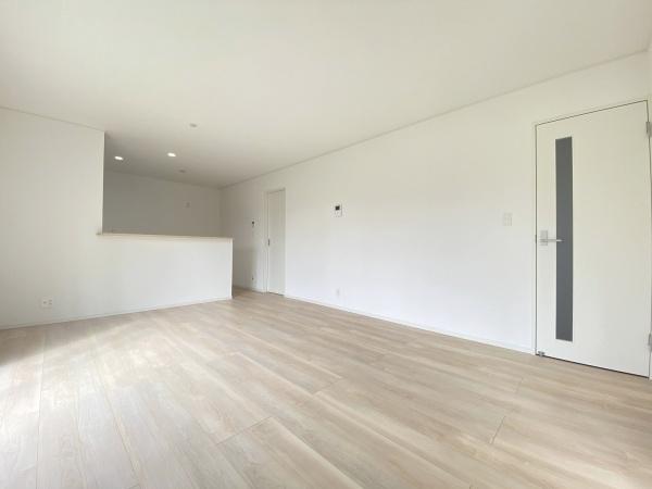 クレイドルガーデン瑞穂町箱根ケ崎第17全2棟1号棟