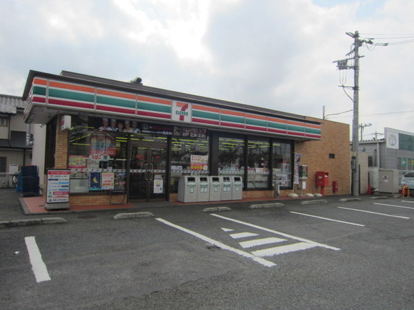 ライオンズガーデン羽村(セブンイレブン羽村神明台3丁目店)