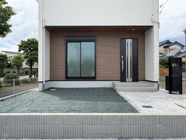 リナージュ瑞穂二本木24-1期全5区画5号棟(庭)