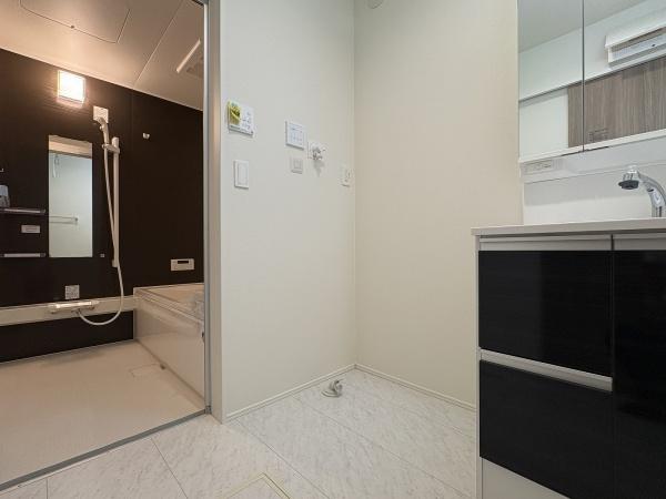 リナージュ瑞穂二本木24-1期全5区画5号棟(洗面台・洗面所)