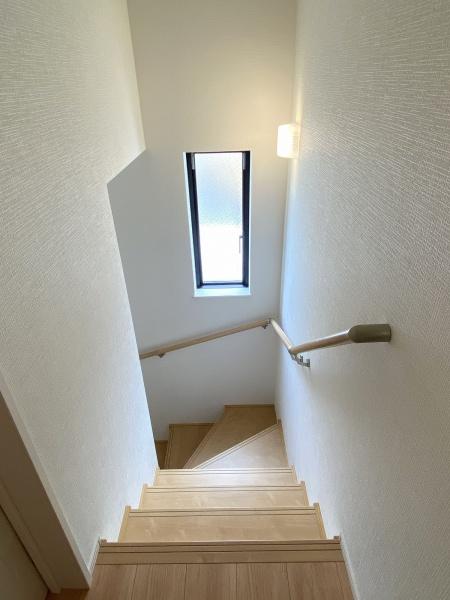 瑞穂町長岡2期全6棟Ｅ号棟