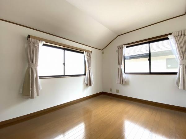 福生市加美平３丁目の中古一戸建て