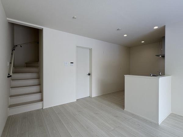 リナージュあきる野草花24-2期全3棟2号棟(リビング)