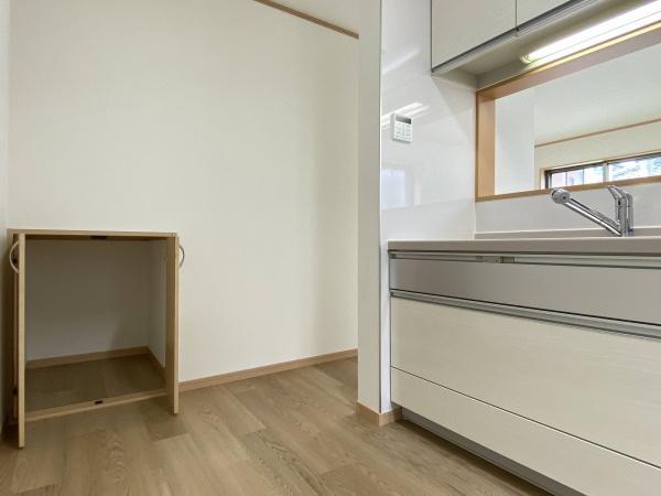 西多摩郡瑞穂町大字箱根ケ崎の中古一戸建て