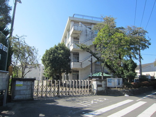 クレイドルガーデン羽村市羽第2全2棟 2号棟(羽村市立羽村東小学校)